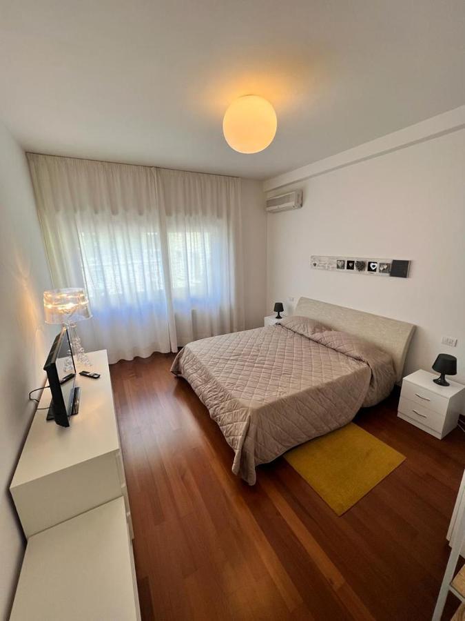 Piazza Italia Luxury Apartment К'янчіано-Терме Екстер'єр фото